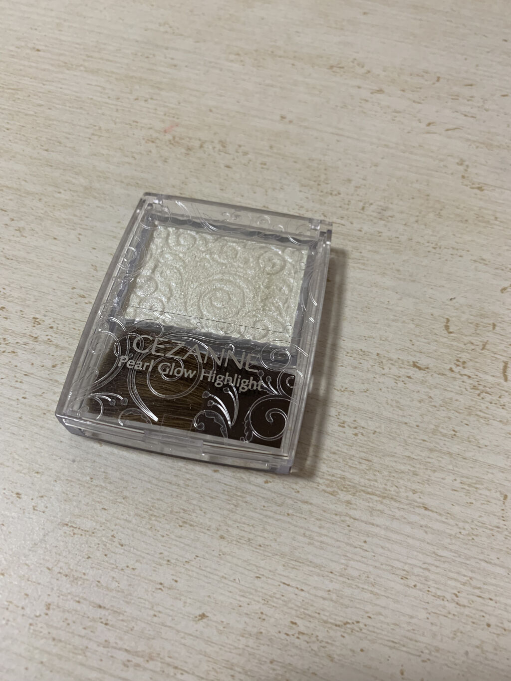 パールグロウハイライト/CEZANNE/パウダーハイライトを使ったクチコミ（1枚目）
