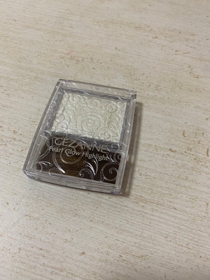 パールグロウハイライト/CEZANNE/パウダーハイライトを使ったクチコミ(1枚目)