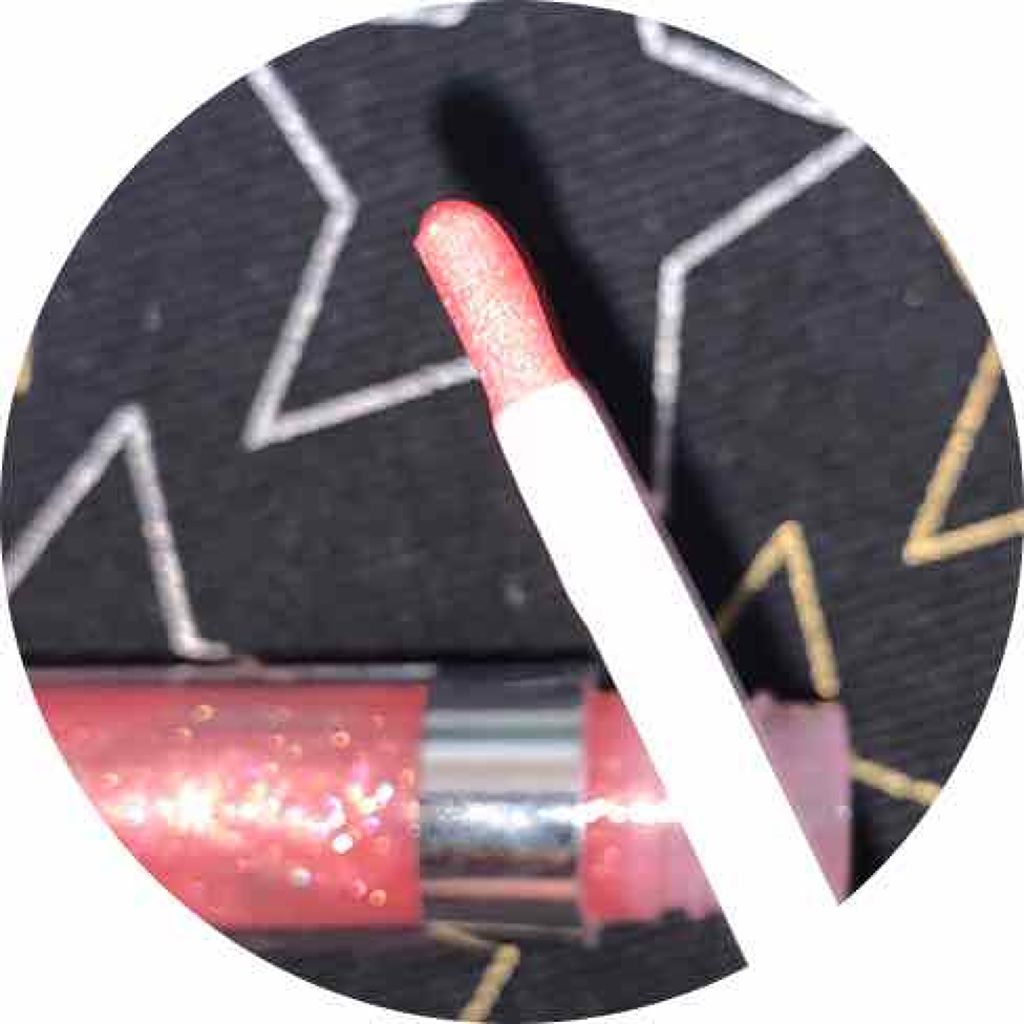 Ultra Glossy Lip/ColourPop/リップグロスを使ったクチコミ(3枚目)