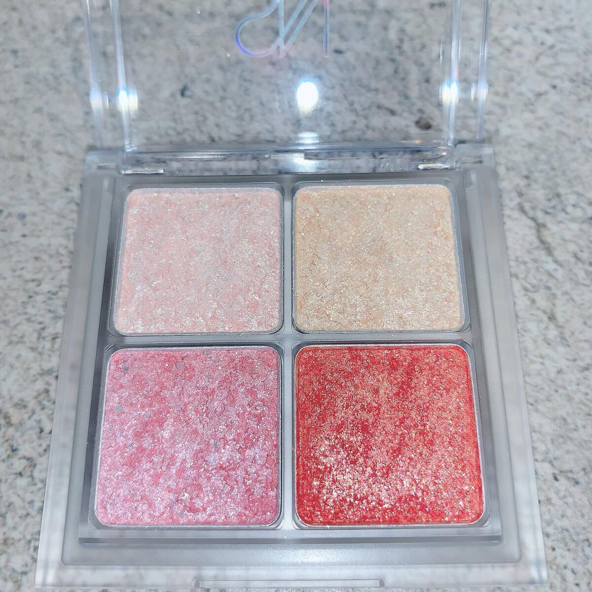 インフィニティフラターグリッター 1 オーロラ/S2ND/マルチパレットを使ったクチコミ（3枚目）