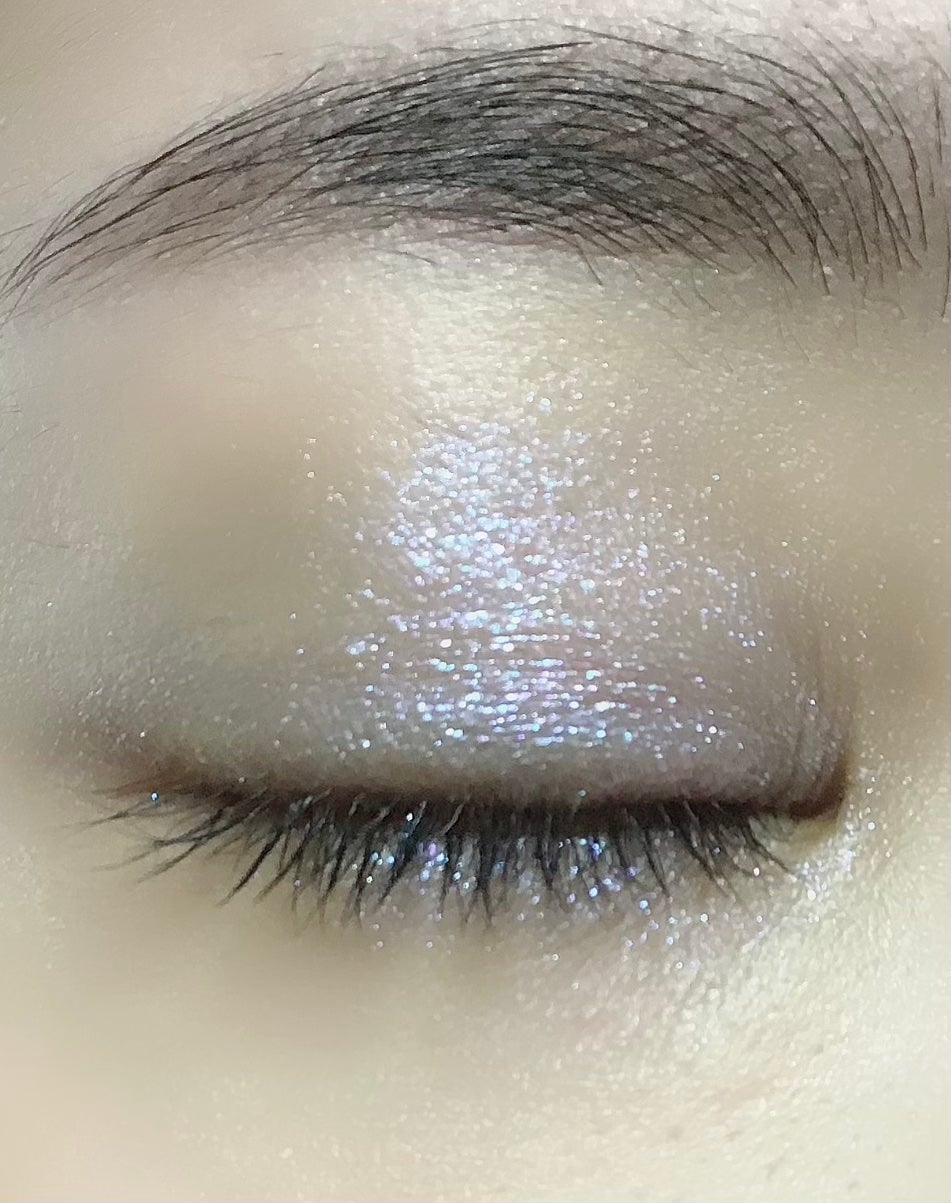 シャドーカスタマイズ (ブリリアントグリッター)/MAJOLICA MAJORCA/グリッターを使ったクチコミ(2枚目)