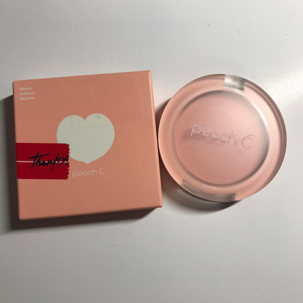 らび on LIPS 「ドンキPHCコットンブラッシャー300円、いろいろヤバない?笑..」(1枚目)