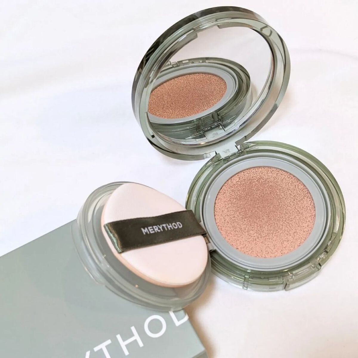 MERYTHOD リールカバープルーフクッションのクチコミ「【さらっとフワッとまるでマシュマロ】

★★★商品名★★★

#MERYTHOD
#メリーソド.....」（2枚目）