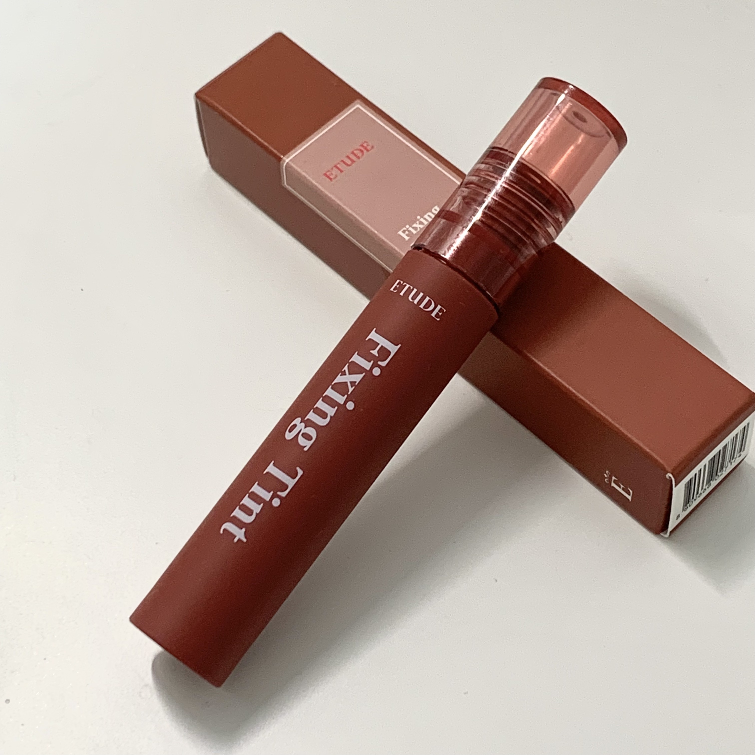 フィクシングティント ソフトウォルナット（新パッケージ）/ETUDE/リップティントを使ったクチコミ（1枚目）