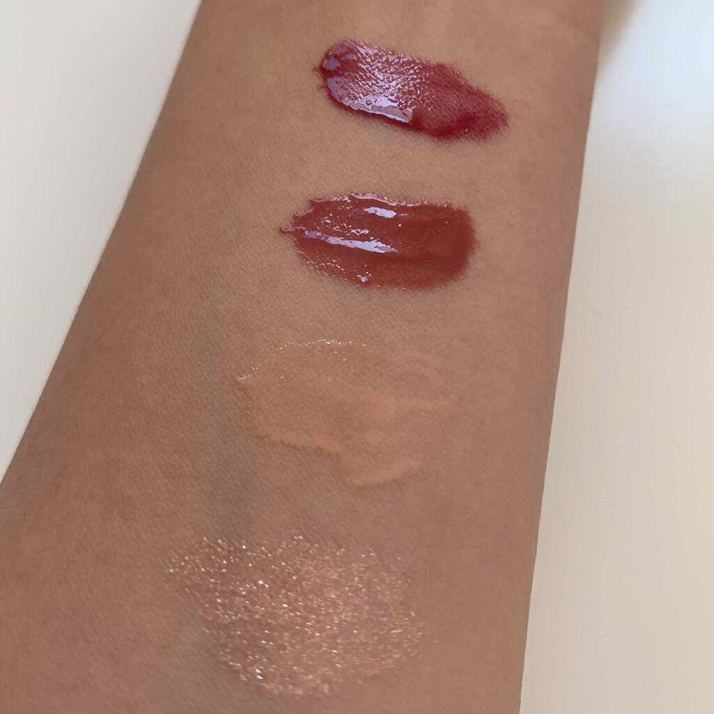 ローラ メルシエ キッシーズ フロム ザ バルコニー ミニ リップグラッセ コレクションのクチコミ「こんにちは😃

今日は一目惚れしたローラメルシエ のクリスマスコフレを紹介します！

▷ キッ.....」（3枚目）