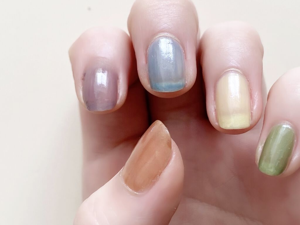 グラッシーネイルカラー/Laka/マニキュアを使ったクチコミ（2枚目）