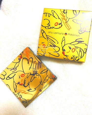 shu uemura×Pokemon
ピカシュウ アイパレット/ブリック ブラスト

#クリスマスコフレ 2019 
#ホリデーコレクション 
#ピカチュウ

3枚目が一番近い色味です๛ก(꒪ͧд꒪ͧก