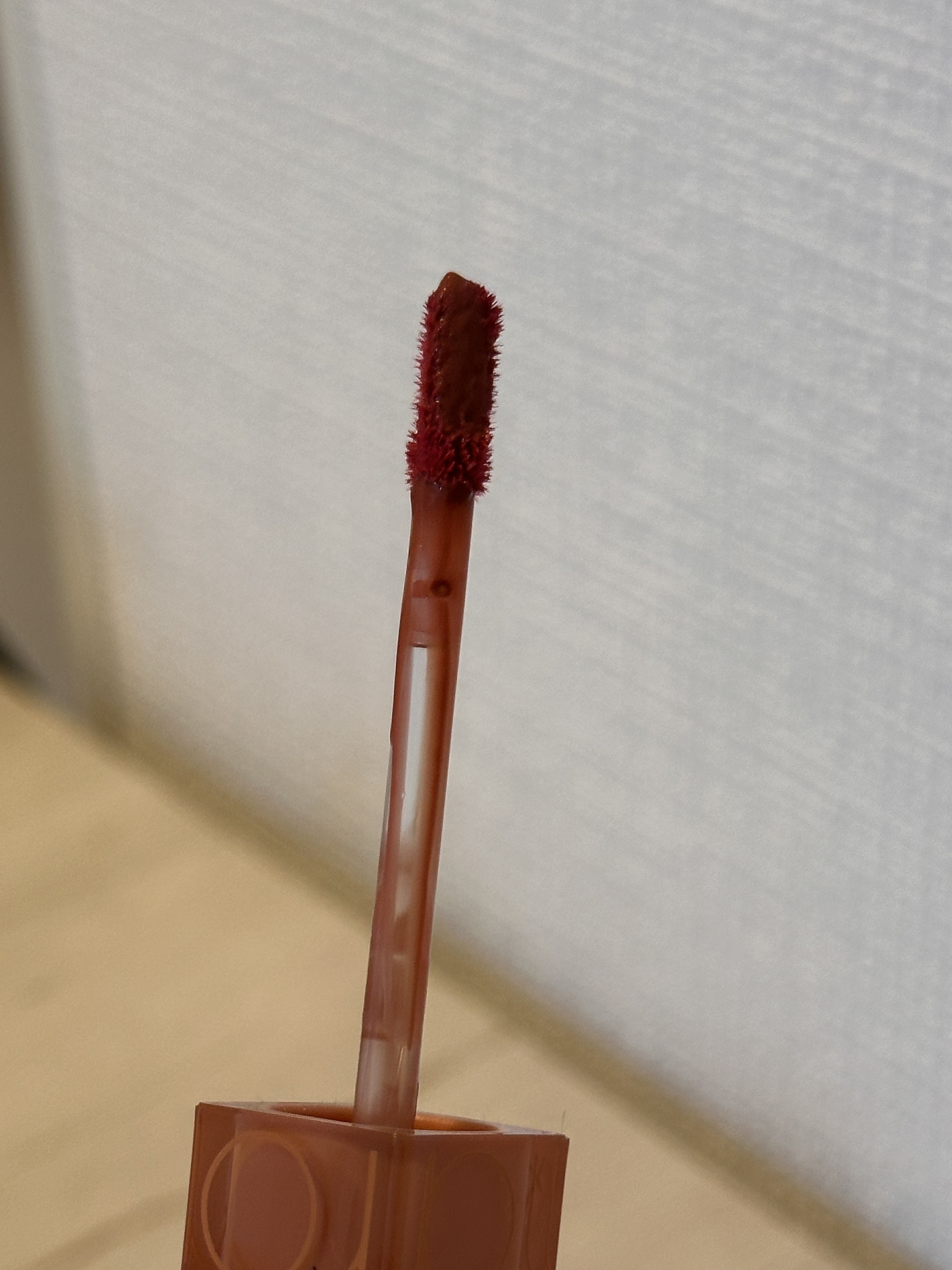 デュイフルウォーターティント 12 キャニオン/rom&nd/リップティントを使ったクチコミ（2枚目）