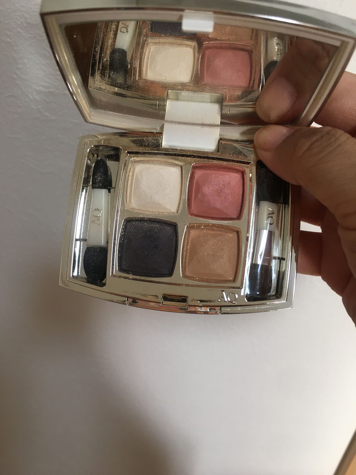 アイグロウ ジェム/DECORTÉ/ジェル・クリームアイシャドウを使ったクチコミ(4枚目)