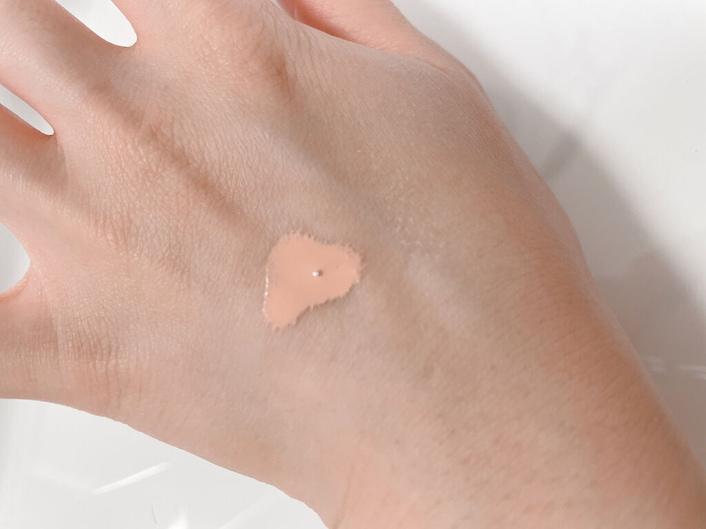 【旧】スノー メイクアップ ベース UV35 SPF35／PA+++/Dior/化粧下地を使ったクチコミ（2枚目）