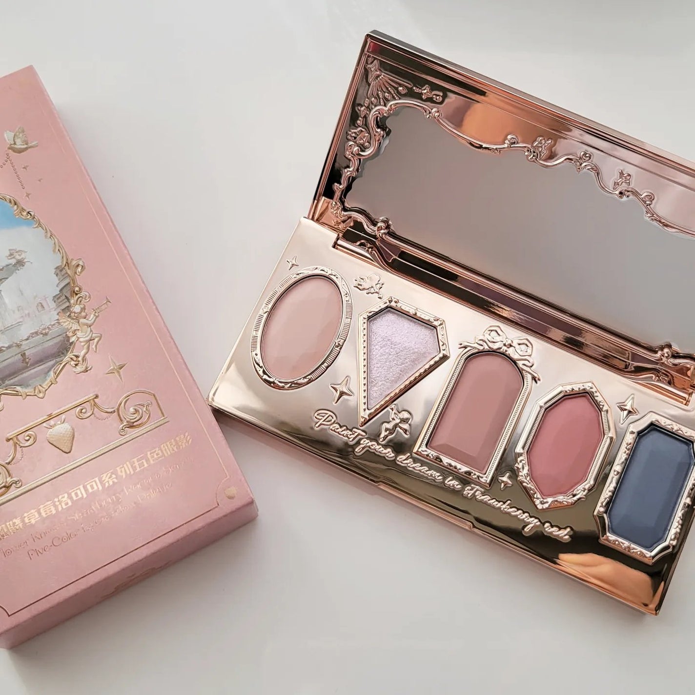 ストロベリーロココ アイシャドウパレット/FlowerKnows/アイシャドウパレットを使ったクチコミ(5枚目)