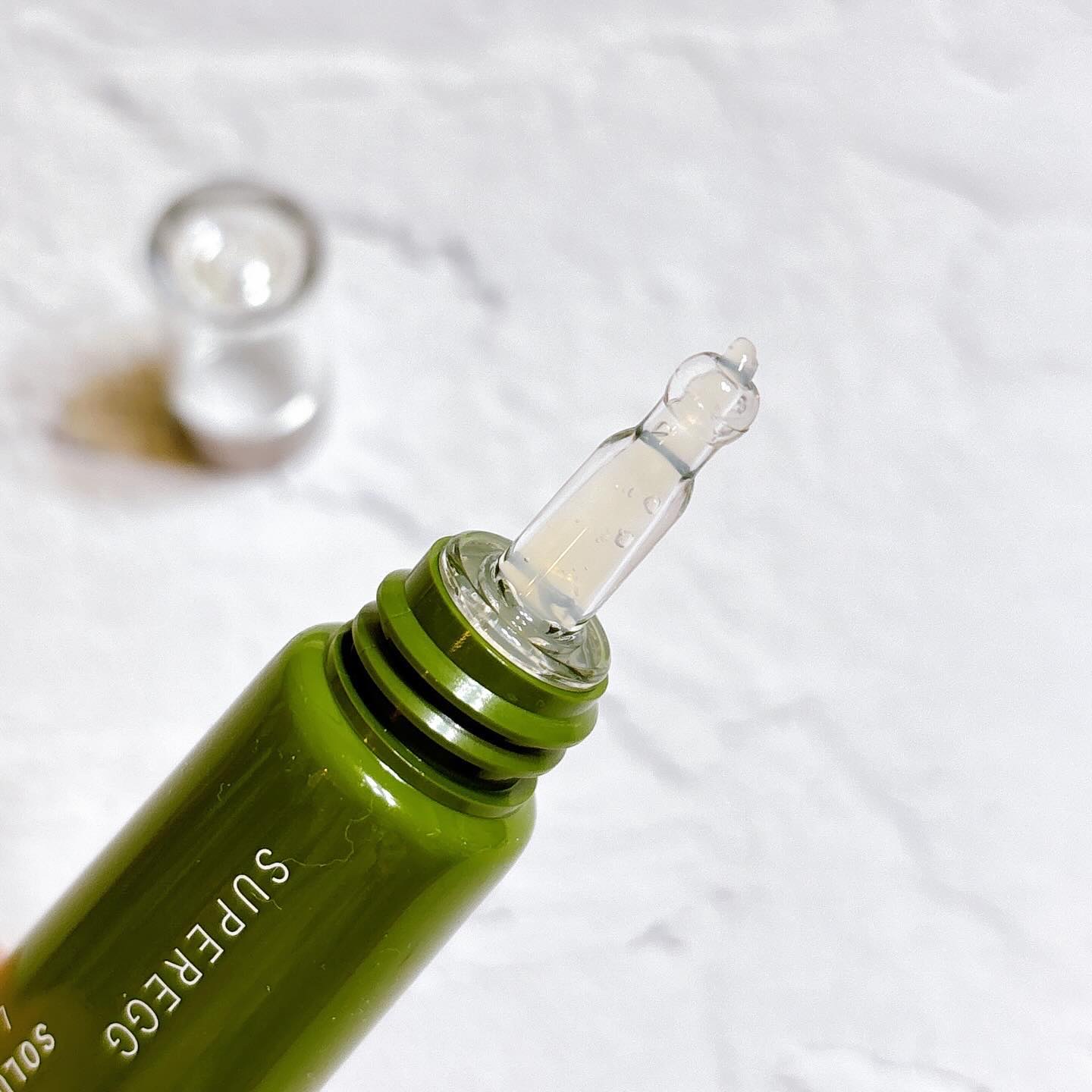 フィト バウンス アイ コントアー ソリューション/SUPEREGG /アイケア・アイクリームを使ったクチコミ（2枚目）