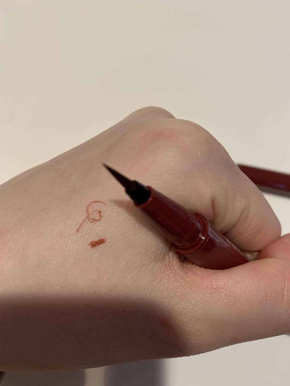 シルキーリキッドアイライナーWP/D-UP/リキッドアイライナーを使ったクチコミ（1枚目）