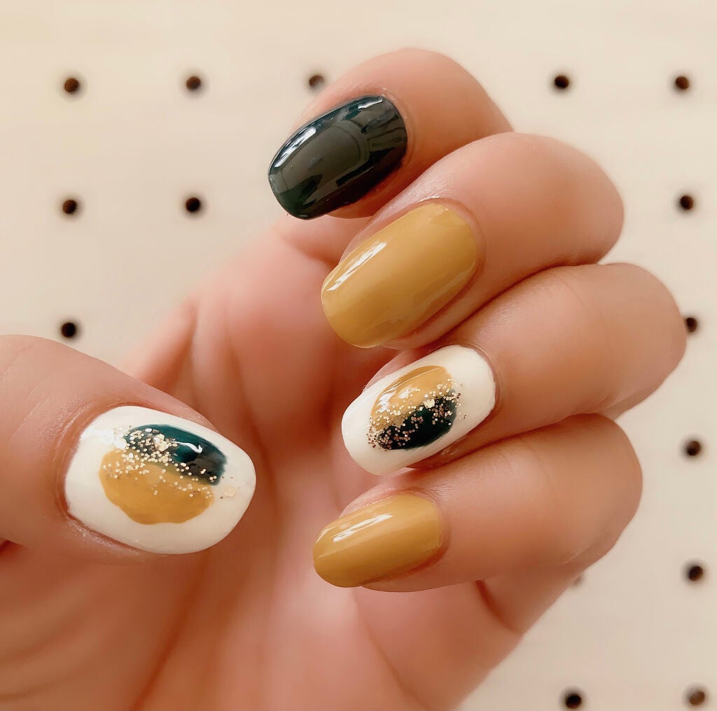 カラフルネイルズ/キャンメイク/マニキュアを使ったクチコミ(6枚目)