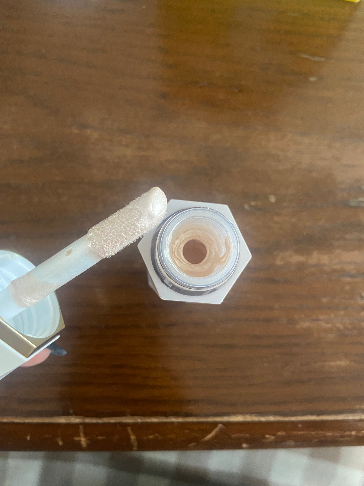 グロウブルーム リキッドハイライター/SHEGLAM/リキッドハイライトを使ったクチコミ(2枚目)