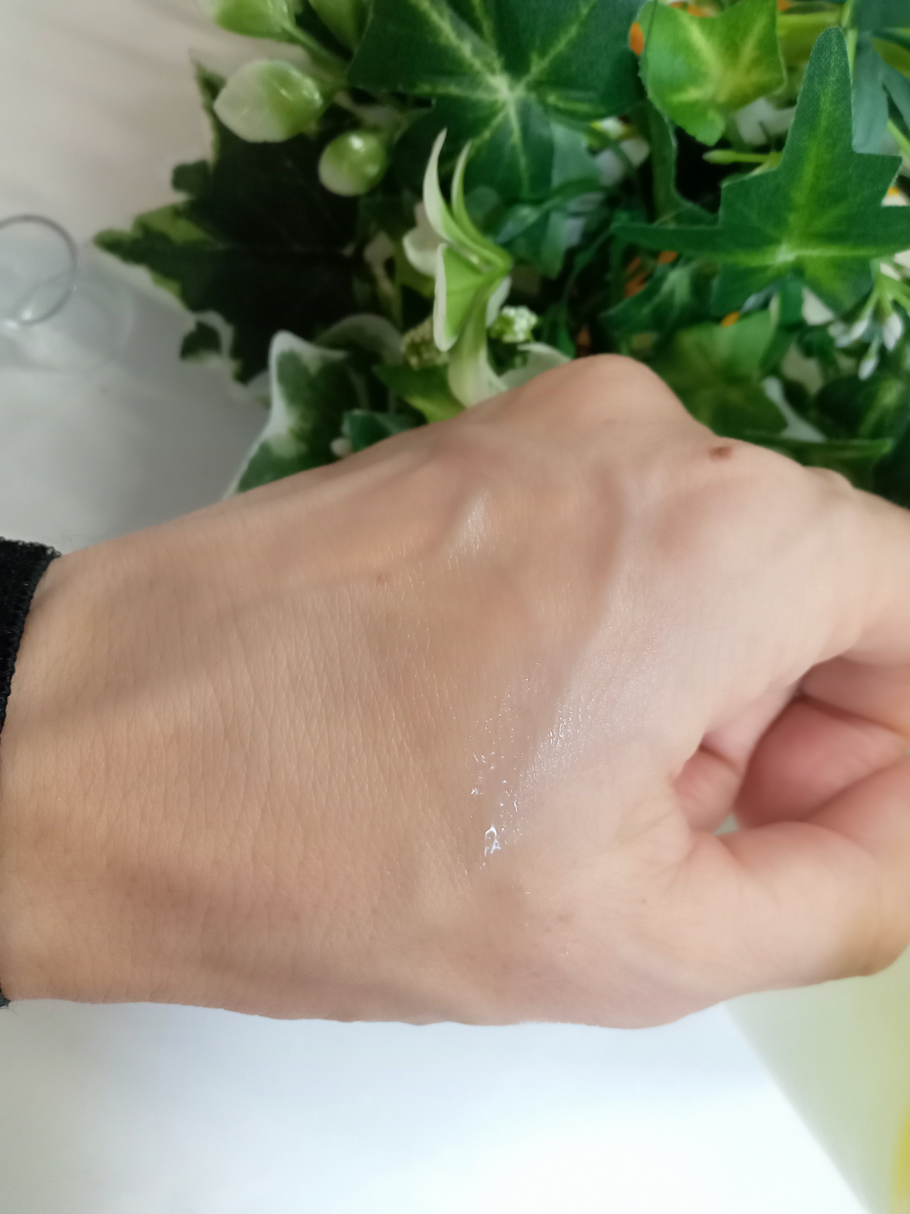 ダルバ ホワイトトリュフファーストスプレーセラム/ダルバ/ミスト状化粧水を使ったクチコミ（3枚目）