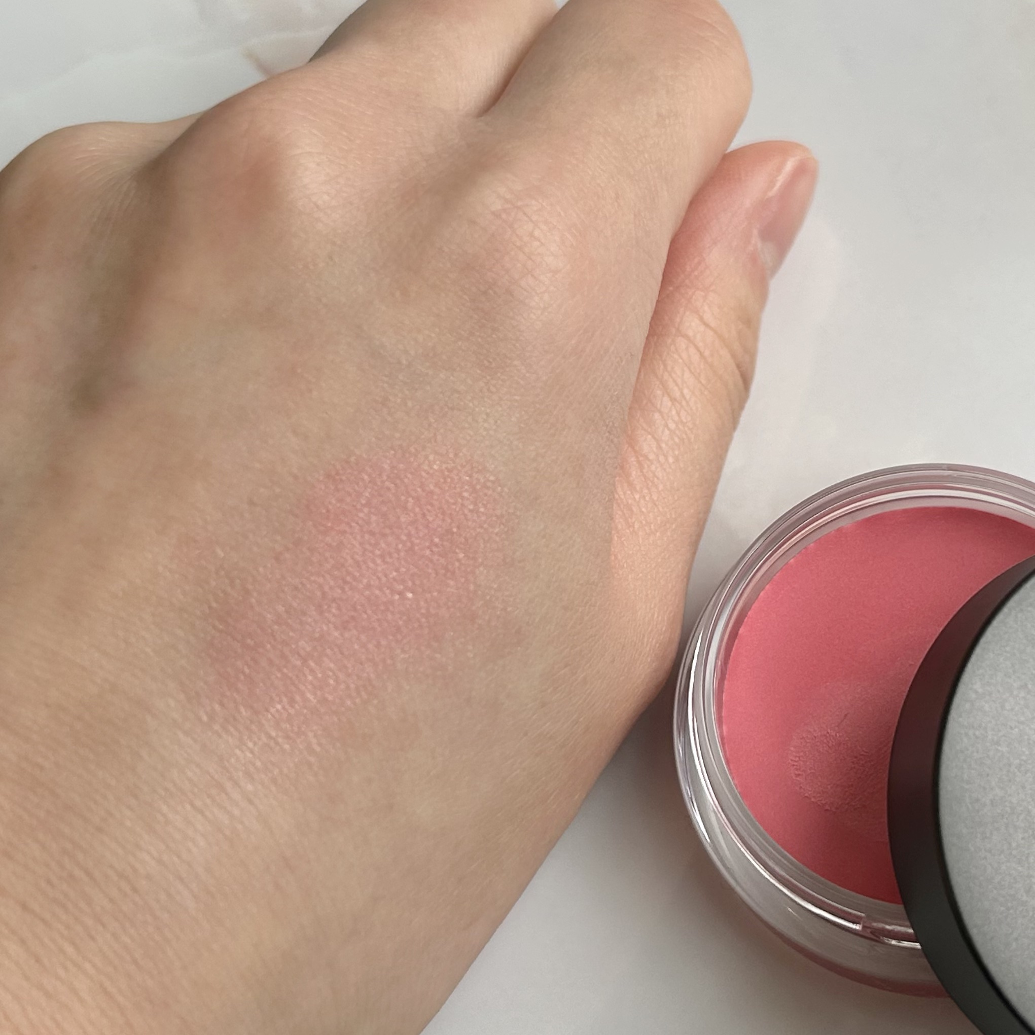 THREE グラムトーンカラーカスタード 02  SWEET EXPLORER/THREE/ジェル・クリームチークを使ったクチコミ（2枚目）