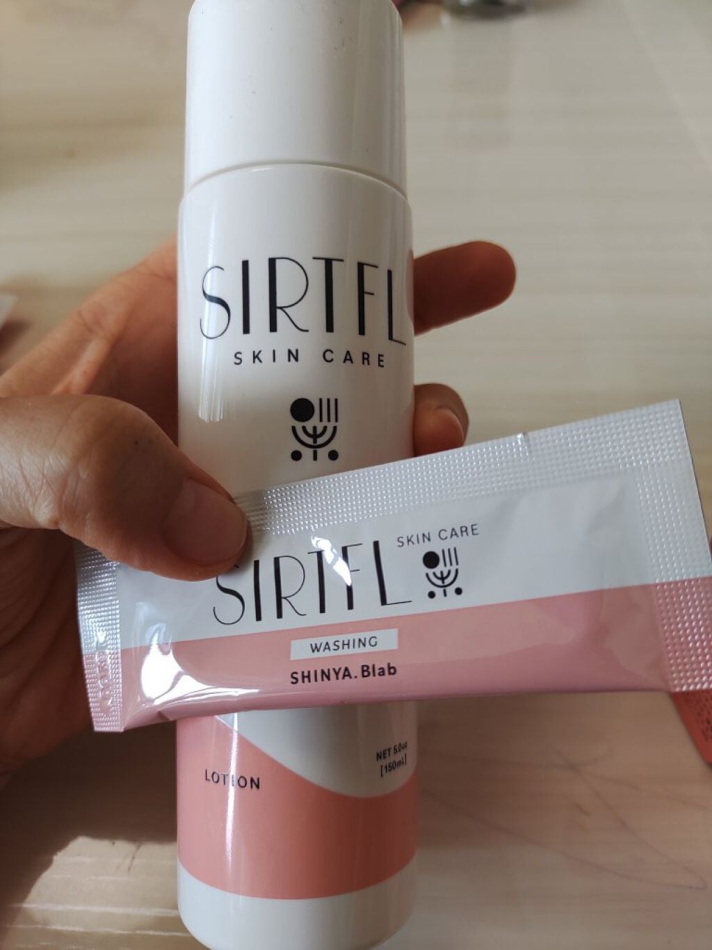 ブライト酵素洗顔パウダー/SIRTFL/洗顔パウダーを使ったクチコミ(2枚目)