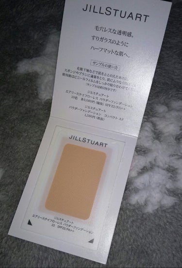 JILL STUART エアリーステイフローレス パウダーファンデーションのクチコミ「⭐試供品⭐
#ジルスチュアート
#ファンデーション


『#エアリーステイフローレス』
パウダ.....」（2枚目）