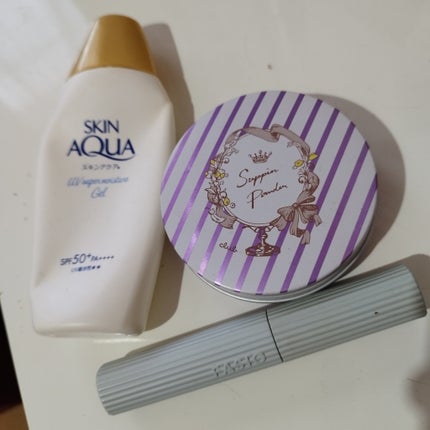 すっぴんパウダー ドリーミーカモミールの香り/クラブ/プレストパウダーを使ったクチコミ(1枚目)