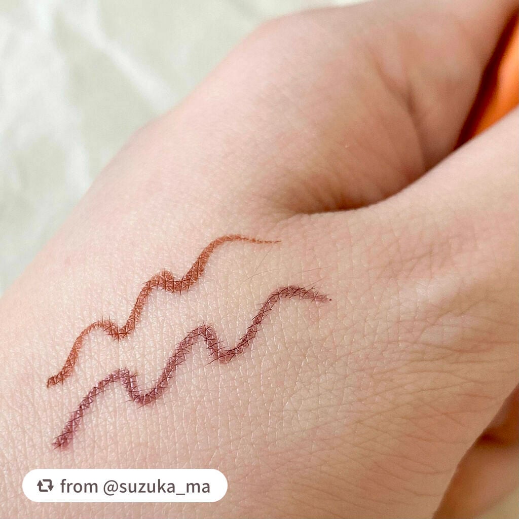 スキルレスライナー/LUMIURGLAS/リキッドアイライナーを使ったクチコミ(2枚目)