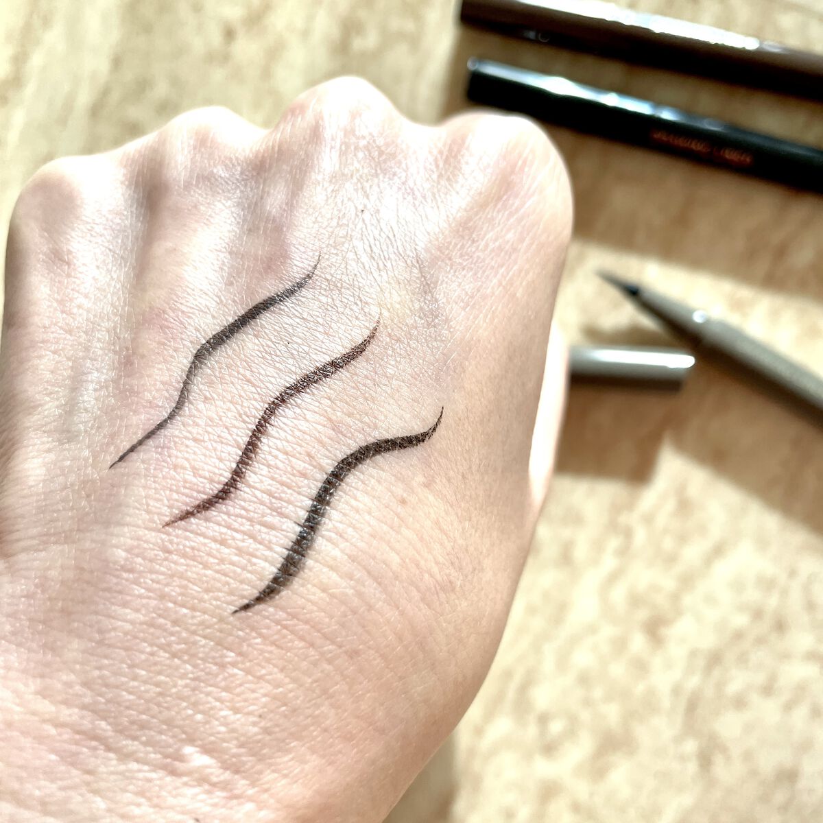 ウォンジョンヨ ドローイングライナー 01 リアルブラック/Wonjungyo/リキッドアイライナーを使ったクチコミ（2枚目）