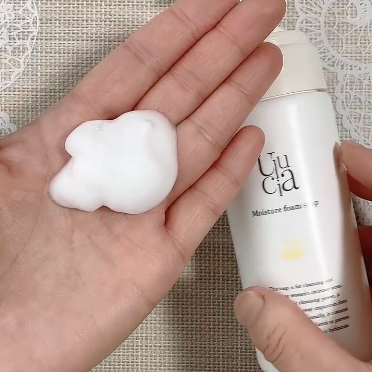 モイスチャーフォームソープ/Ulucia/バストケア・ヒップケアを使ったクチコミ（2枚目）
