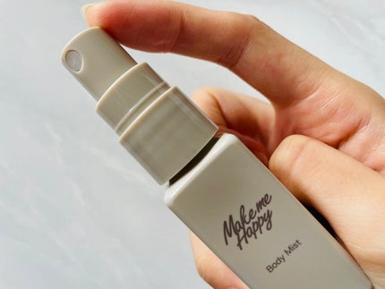 メイクミーハッピー ボディミスト TAUPE/キャンメイク/香水を使ったクチコミ(2枚目)