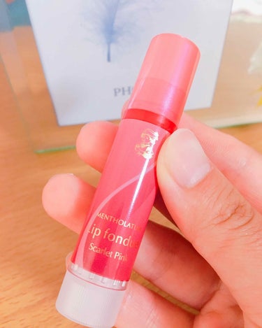 リップフォンデュ  
Scarlet Pink  ¥548

ずっと欲しくてやっと買った！
ねっとりしたテクスチャーが私はお気に入り♡
色はほんのり赤く色がつくくらいでした！
いつも使ってる口紅💄の上に