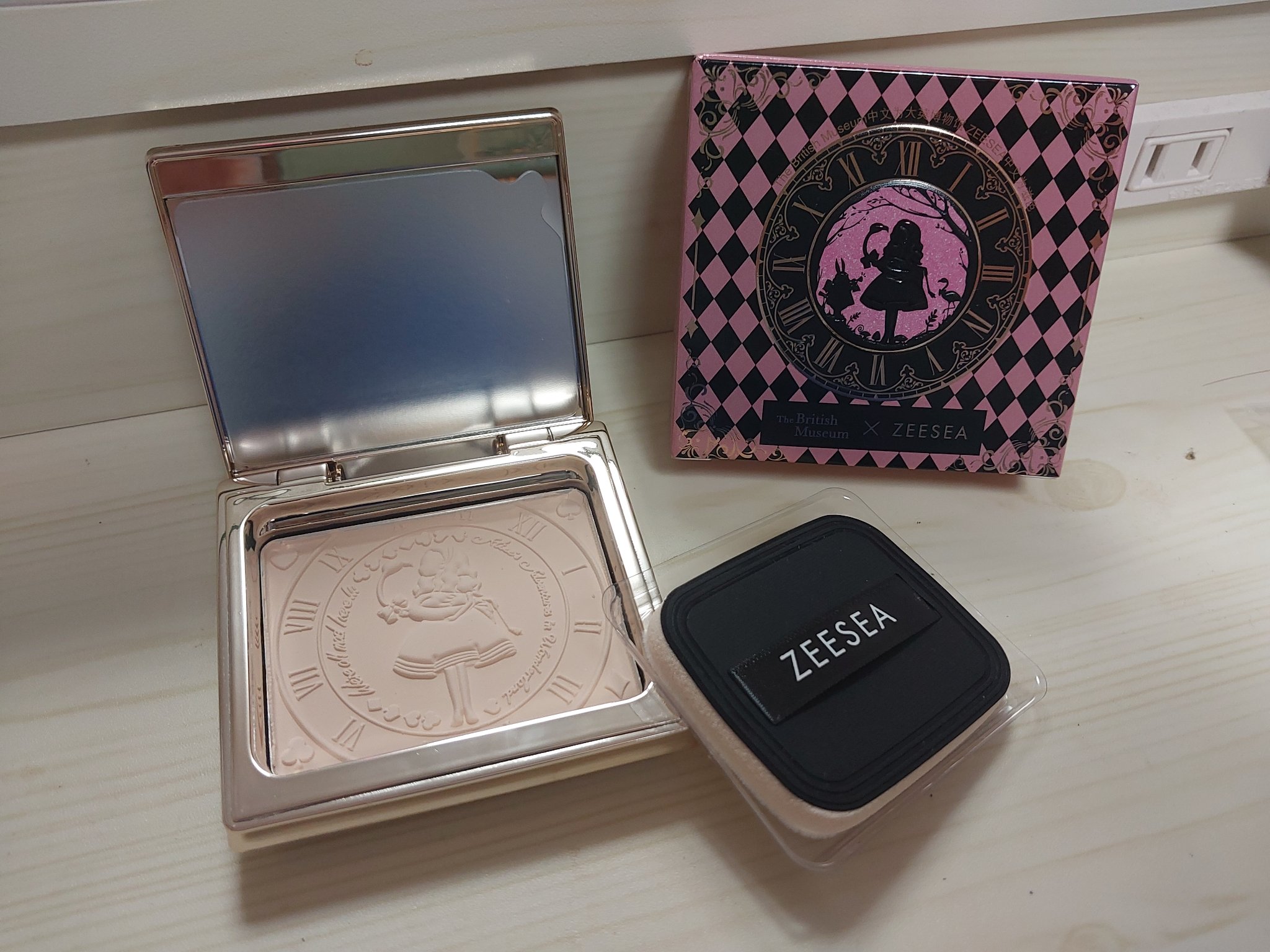 アリス クリアプレストパウダー MH03 ナチュラル/ZEESEA/プレストパウダーを使ったクチコミ（1枚目）