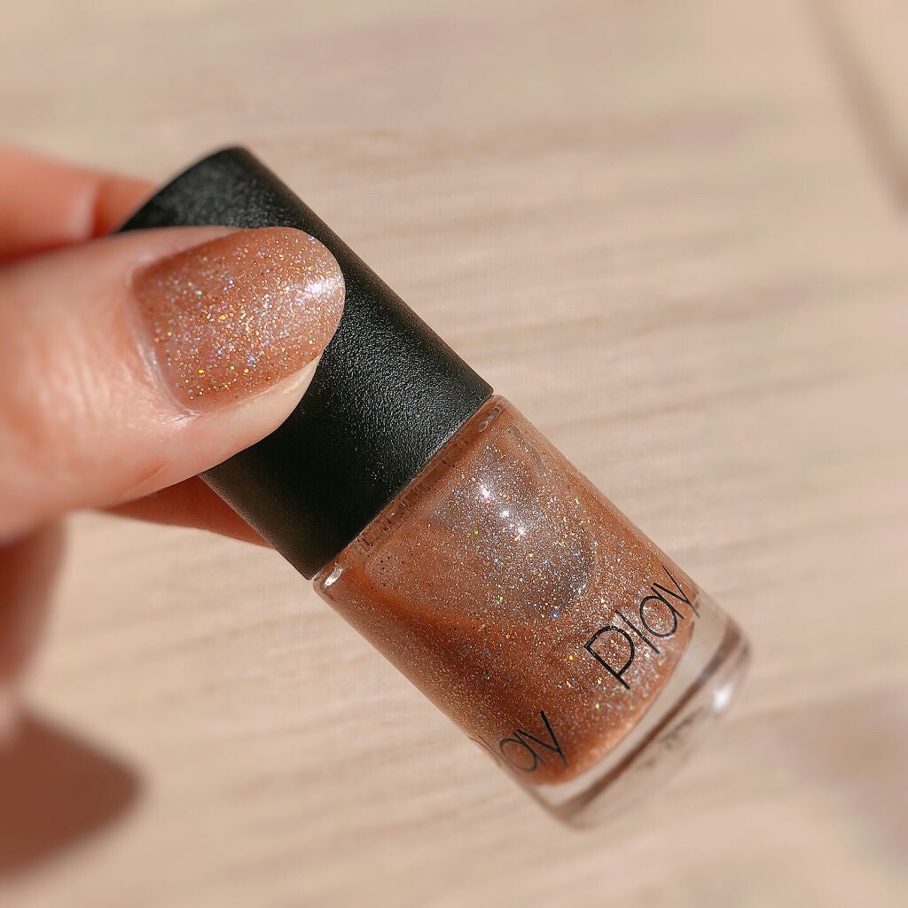 カラフルネイルズ/キャンメイク/マニキュアを使ったクチコミ(2枚目)