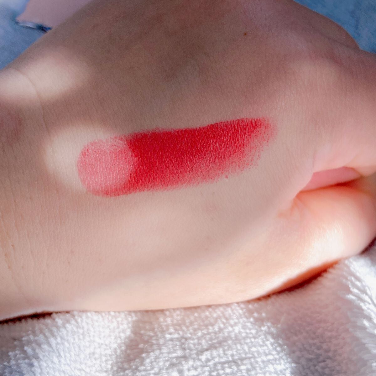 あおいちひろ on LIPS 「ETUDEHOUSE✨フィキシングティントバー02【色味】レッ..」(3枚目)