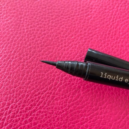 ettusais リキッドアイライナー WPのクチコミ「✼••┈┈••✼••┈┈••✼••┈┈••✼••┈┈••✼
エテュセ
リキッドアイライナー
.....」(3枚目)