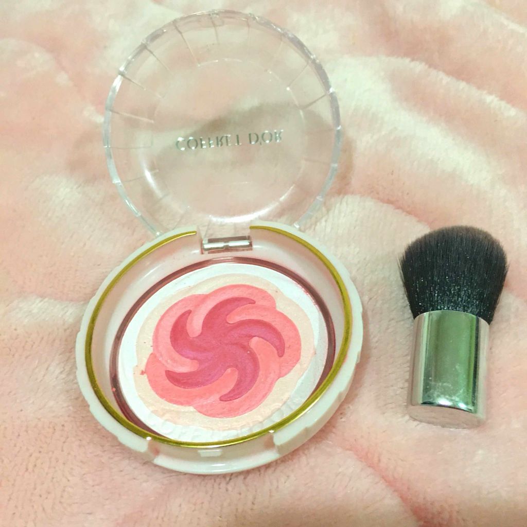 スマイルアップチークス/コフレドール/パウダーチークを使ったクチコミ(1枚目)