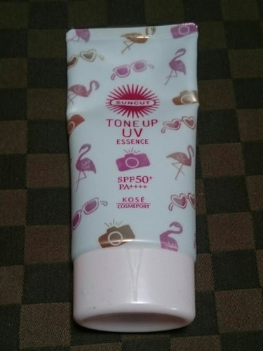 ❇サンカット®❇
❇トーンアップUV エッセンス❇
～ピンクフラミンゴ～
SPF50+PA++++ウォータープルーフ💜
使ってみました✌
コレめっちゃ良き⤴⤴
なめらかに伸びて塗り心地も良き⤴⤴
石鹸で