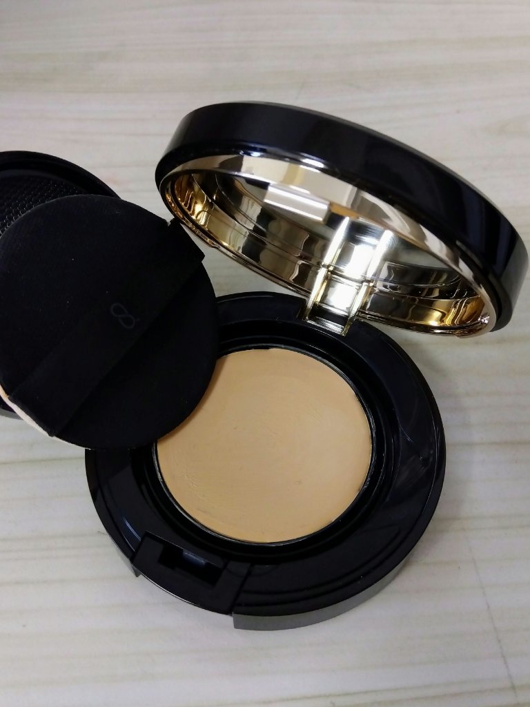 グロウ クリーム コンパクト/SUQQU/クリーム・エマルジョンファンデーションを使ったクチコミ（2枚目）