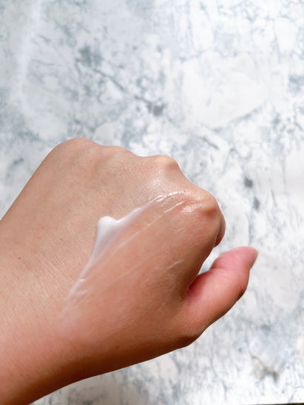 エムボディクリーム/M body cream/ボディクリームを使ったクチコミ(2枚目)