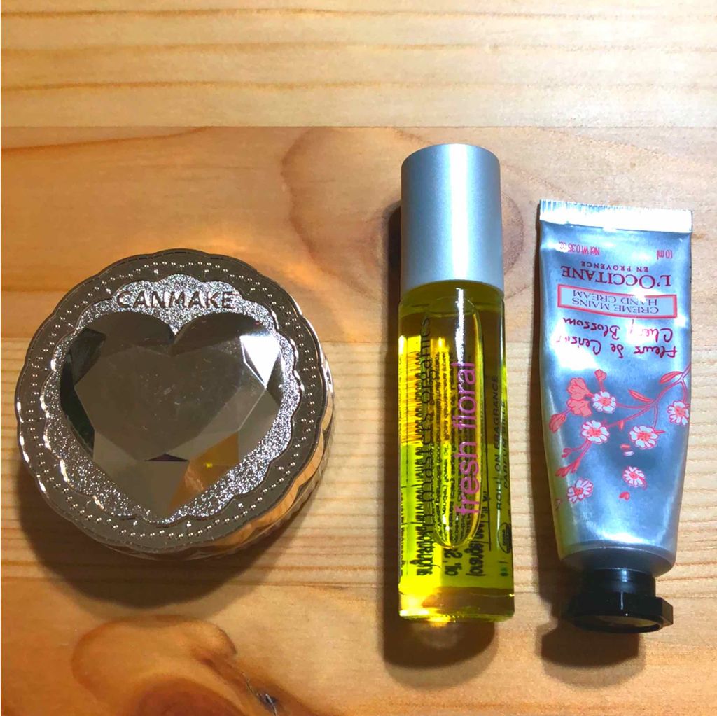 ニベア リッチケア&カラーリップ/ニベア/リップクリームを使ったクチコミ(4枚目)