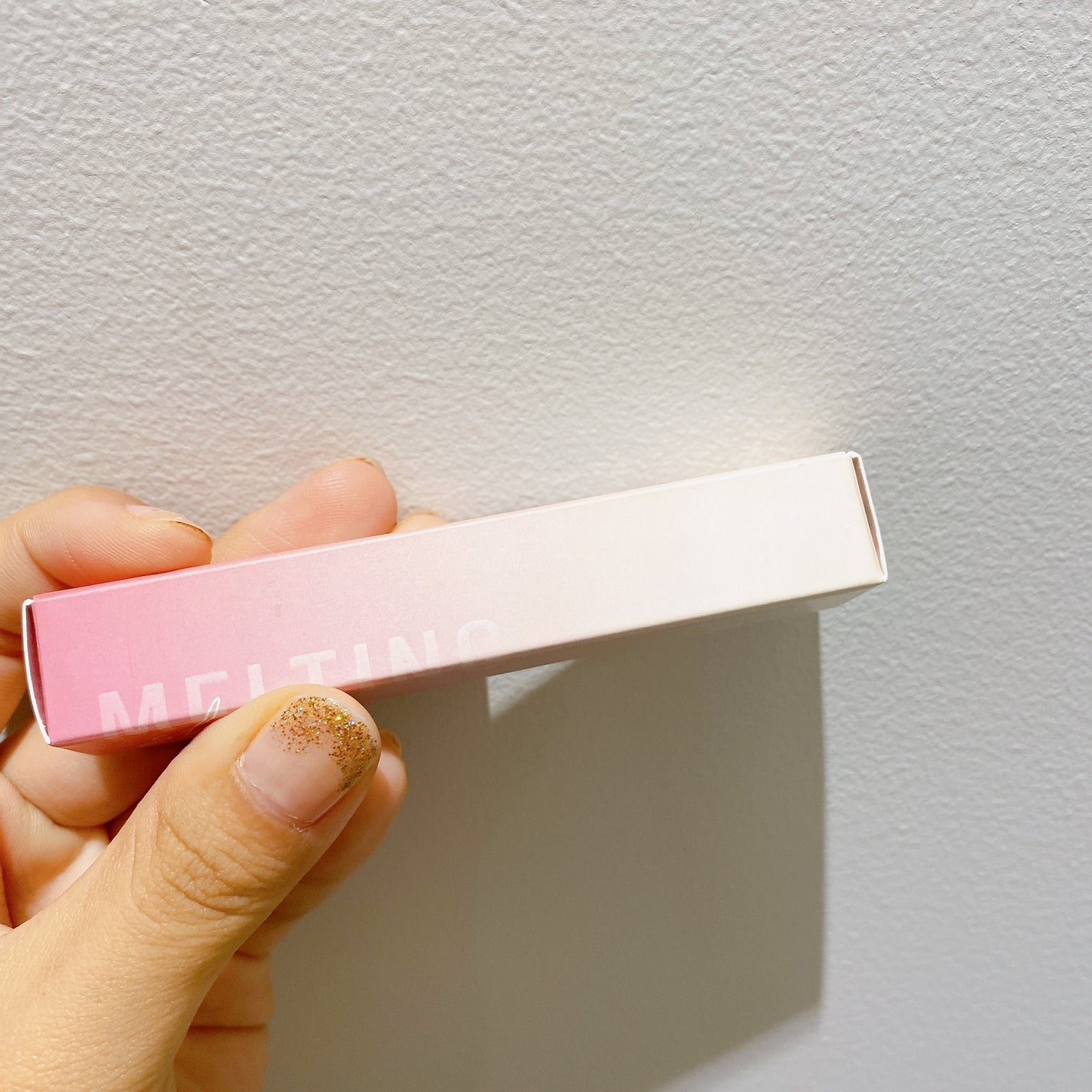 メルティング シアー マット バーム/CLIO/口紅を使ったクチコミ(4枚目)