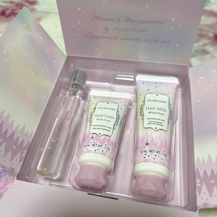 ジルスチュアート オード ホワイトフローラル/JILL STUART/香水(レディース)を使ったクチコミ(4枚目)