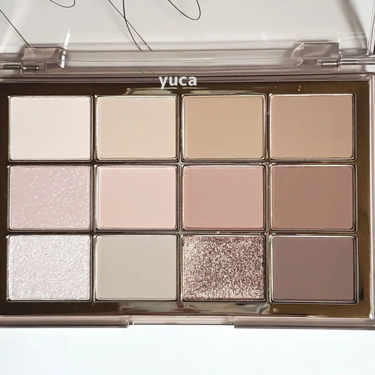 ソフトブラーリングアイパレット/wakemake/アイシャドウパレットを使ったクチコミ（2枚目）