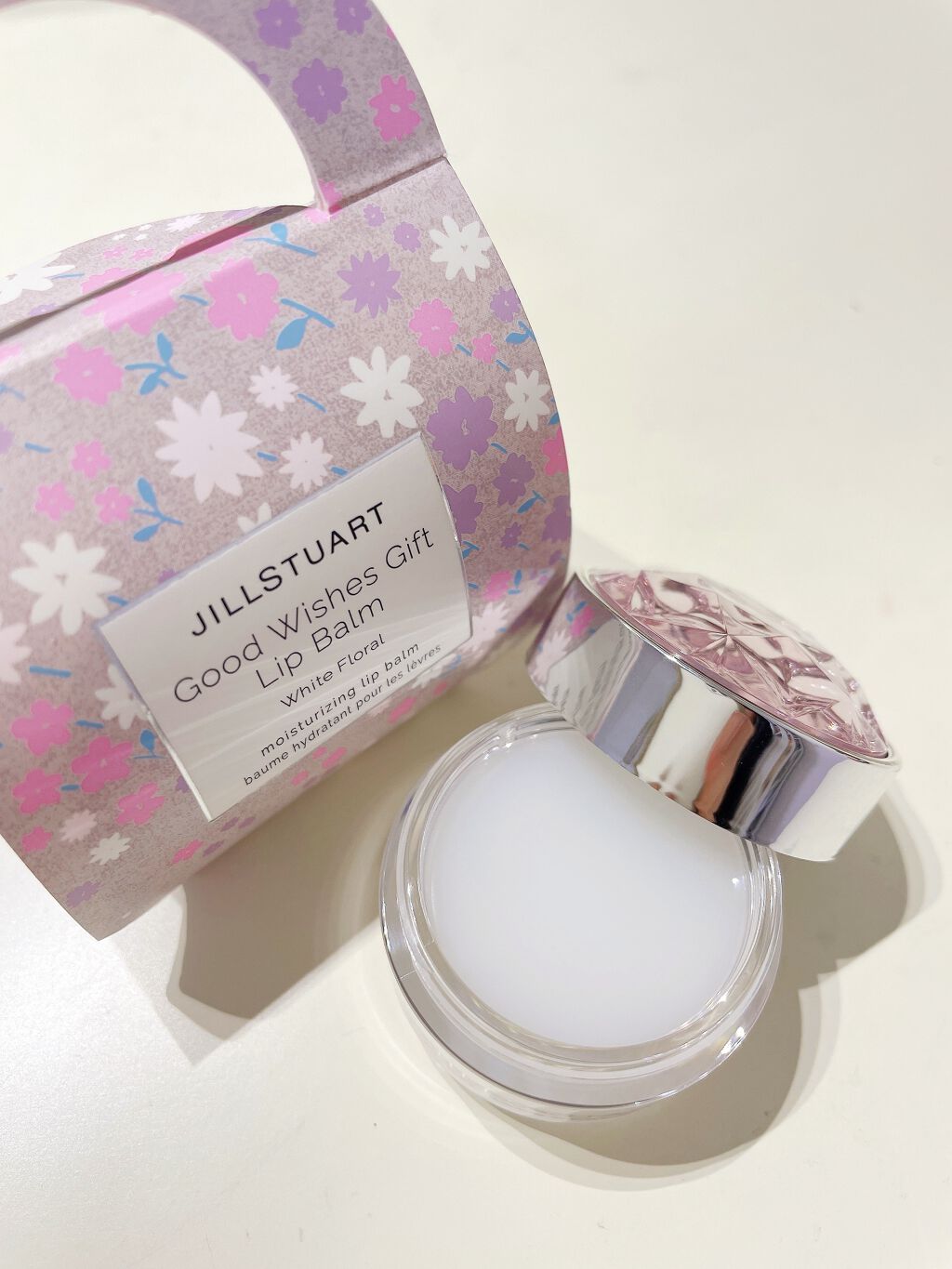 ジルスチュアート リップバーム グッドウィッシーズギフト　リップバーム ホワイトフローラル/JILL STUART/リップバームを使ったクチコミ（2枚目）