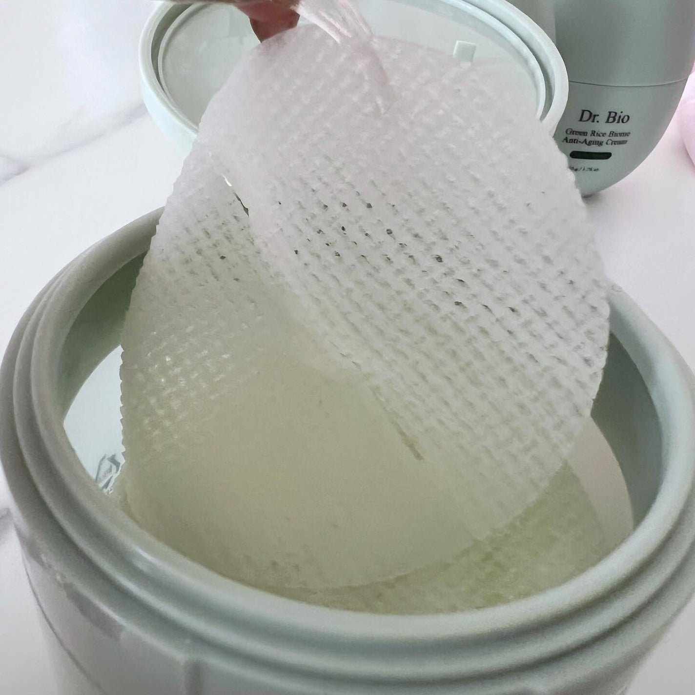 緑米バイオーム™トーンアップツヤアンプル/Dr.Bio/美容液を使ったクチコミ(4枚目)