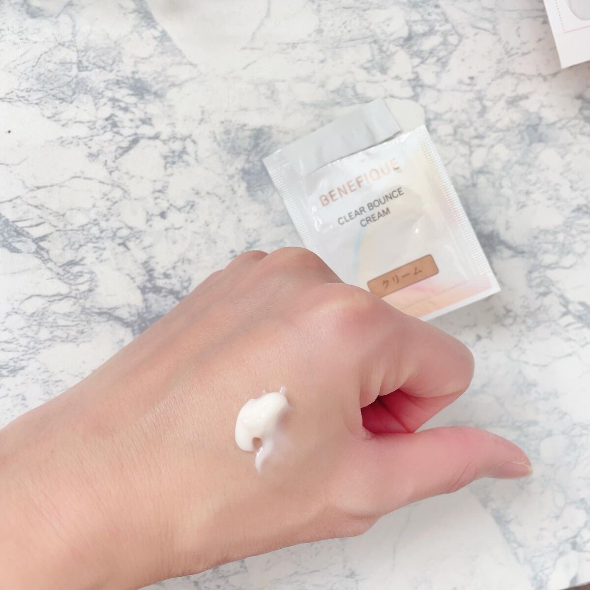 クリアバウンスクリーム /BENEFIQUE/フェイスクリームを使ったクチコミ(4枚目)