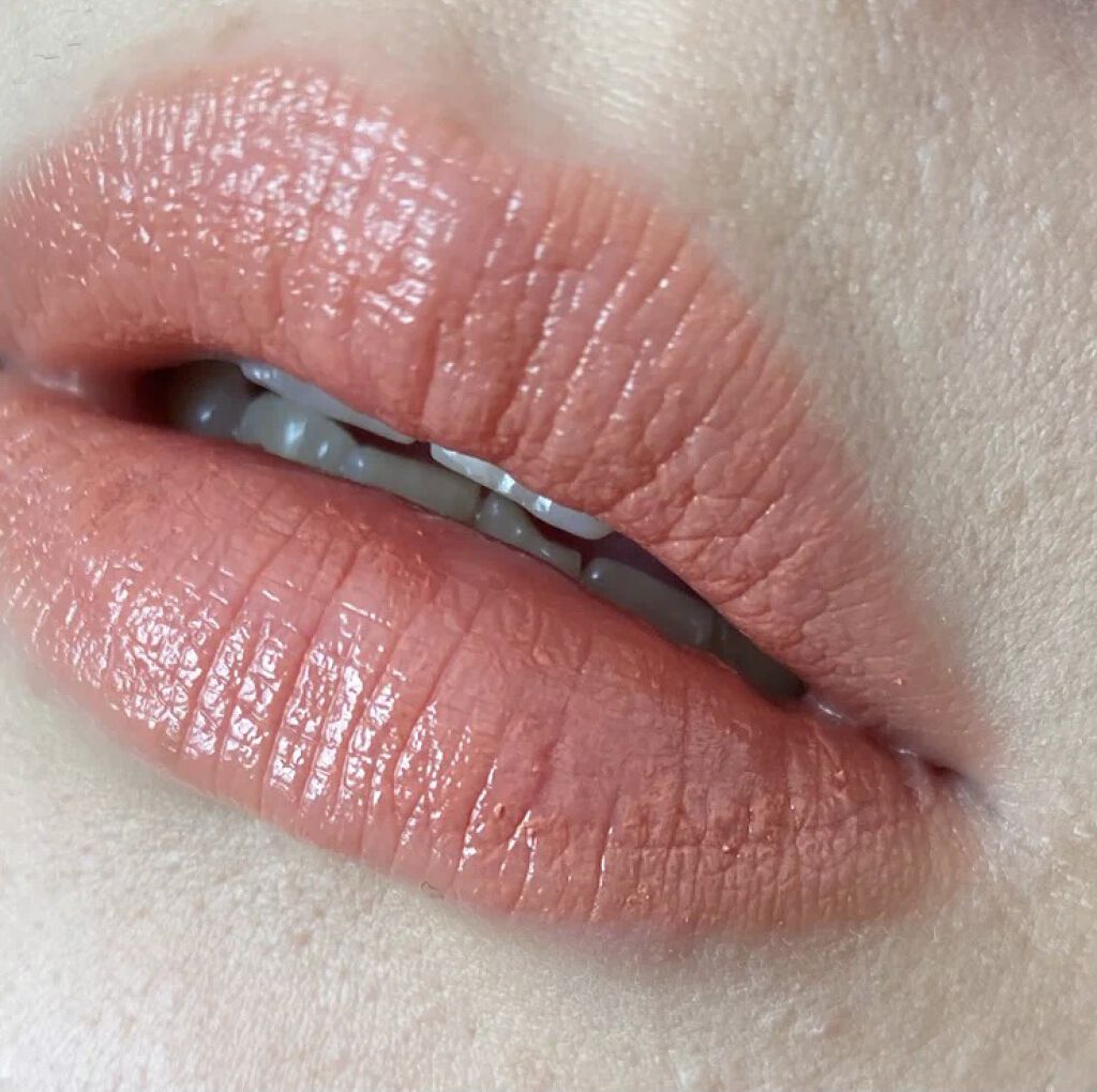 ザ ベージュライブラリー リップスティック/RMK/口紅を使ったクチコミ（3枚目）