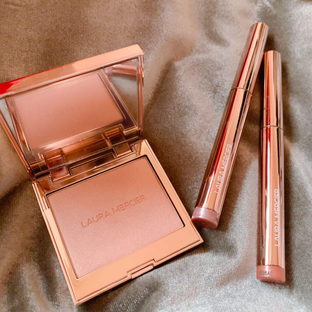 ローズグロウ イルミネーター /ローラ メルシエ/プレストパウダーを使ったクチコミ（1枚目）