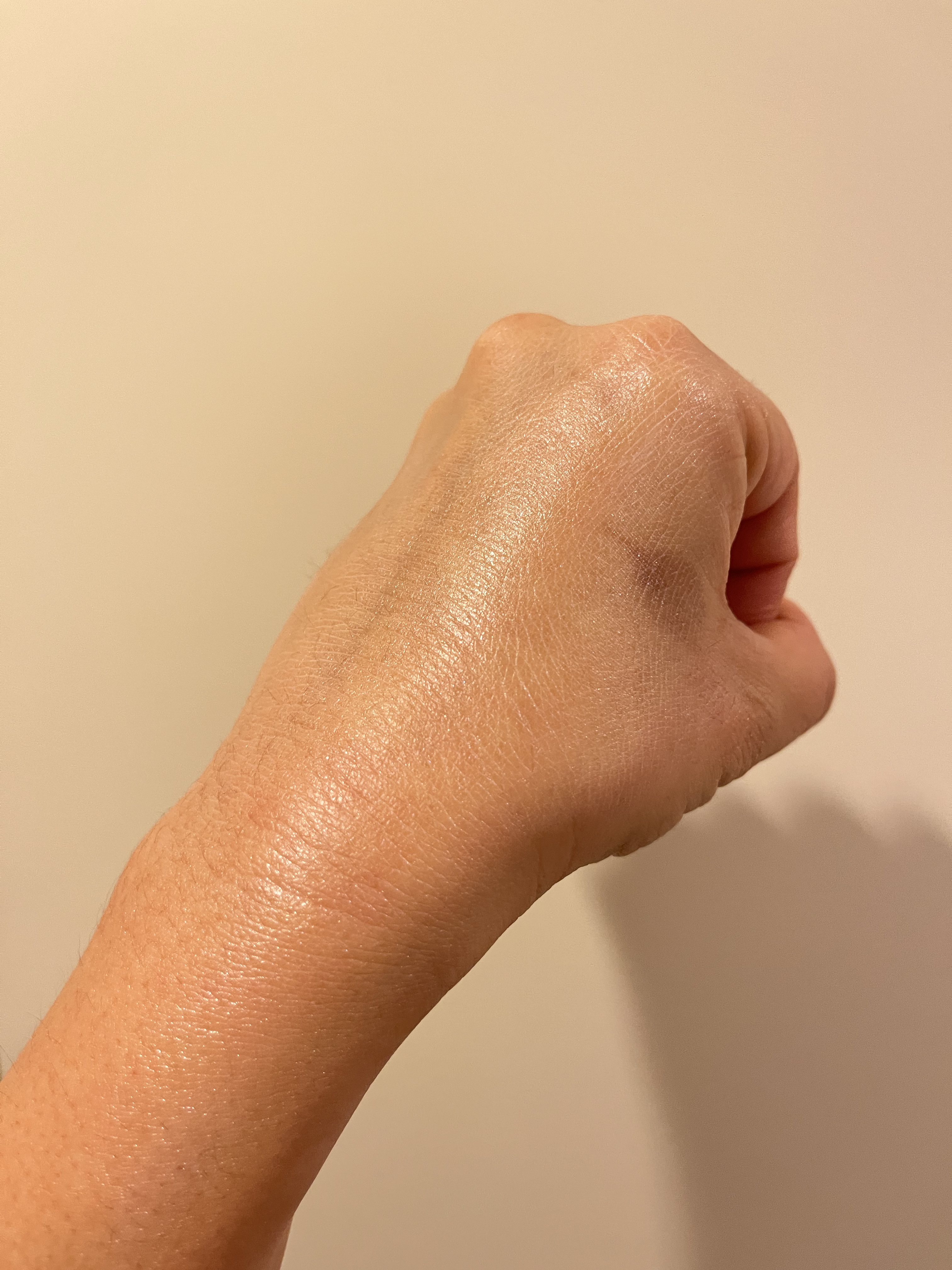 UVシールドトーンアップエッセンス/エスタ/日焼け止めローションを使ったクチコミ（3枚目）