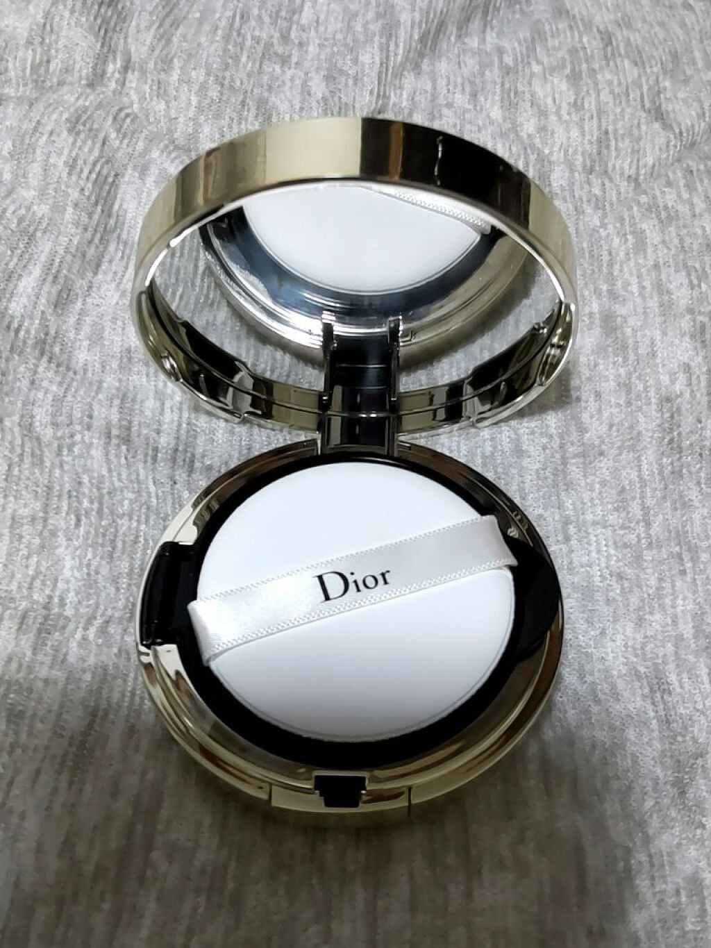 プレステージ ル クッション タン ドゥ ローズ/Dior/クッションファンデーションを使ったクチコミ(3枚目)