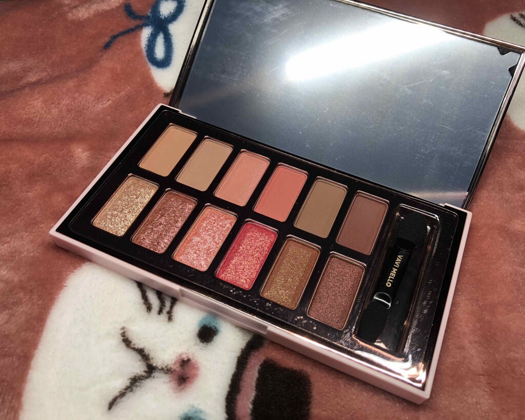 バレンタインボックス3ローズモーメント/VAVI MELLO/アイシャドウパレットを使ったクチコミ(3枚目)