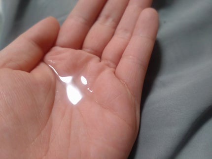 エッセンシャル プレミアム ウォータートリートメント ナチュラルモイスト/エッセンシャル/アウトバストリートメントを使ったクチコミ(2枚目)